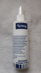 Lyreco Whiteboard Cleaning Fluid 250ml