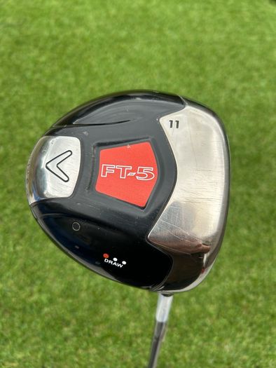 Full set of ladies golf clubs