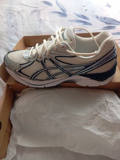 mens trainers