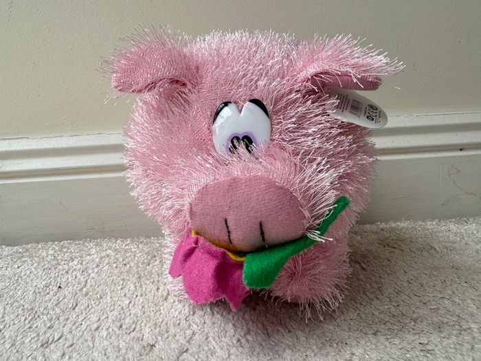 Plush Pig Paws with flowers pink Paws Dirty Please look at the pictures