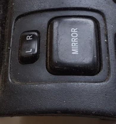 Assorted Japanese Toyota Corolla E10 XLI 1992-1997 Switches Electric Mirror Switch Headlight Levelling Switch Door Lock Rear Fog Switch
