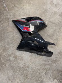his is a Hyosung GT250R motorcycle left side fairing