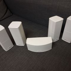 5 Bose Jewel Series II Speakers  with brakes