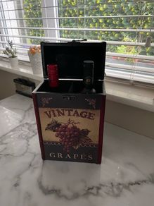 Wine Case