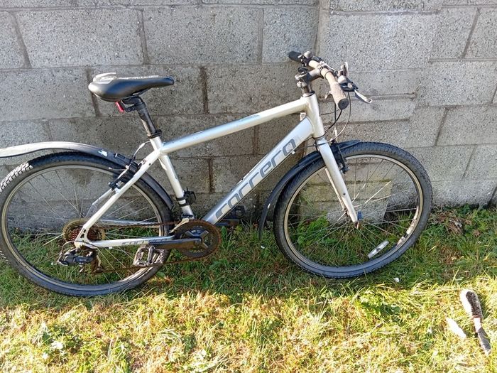 carrera mountain bike