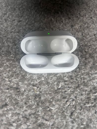 2nd Gen AirPod Pros Case
