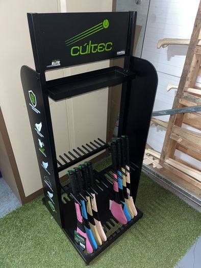 Kids Cultec Hurleys for sale Blue pink cream and white