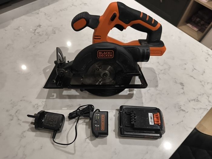 Black + Decker Cordless Circular saw