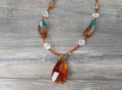Glass Pendant Necklace.