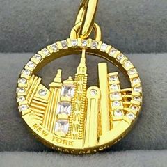 Pandora 2026 New York Skyline Dangle Charm  Brand New