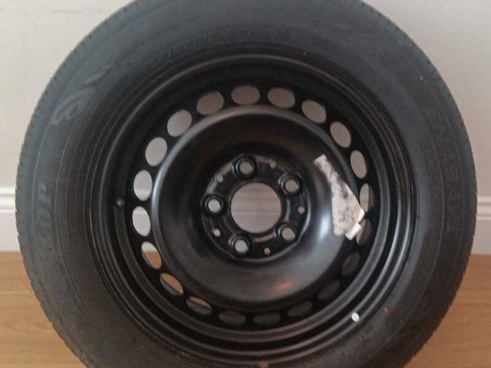 Dunlop 185/65R15 spare wheel with jack and brace