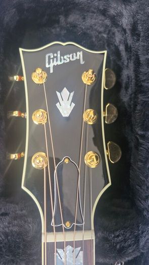 gibson sj200