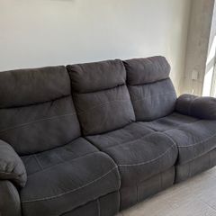 Recliner couch