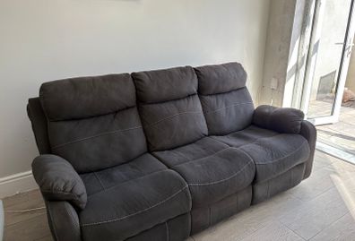 Recliner couch