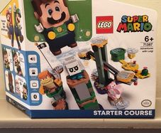 LEGO Super Mario Adventures with Luigi Starter Course