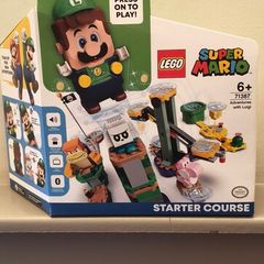 LEGO Super Mario Adventures with Luigi Starter Course