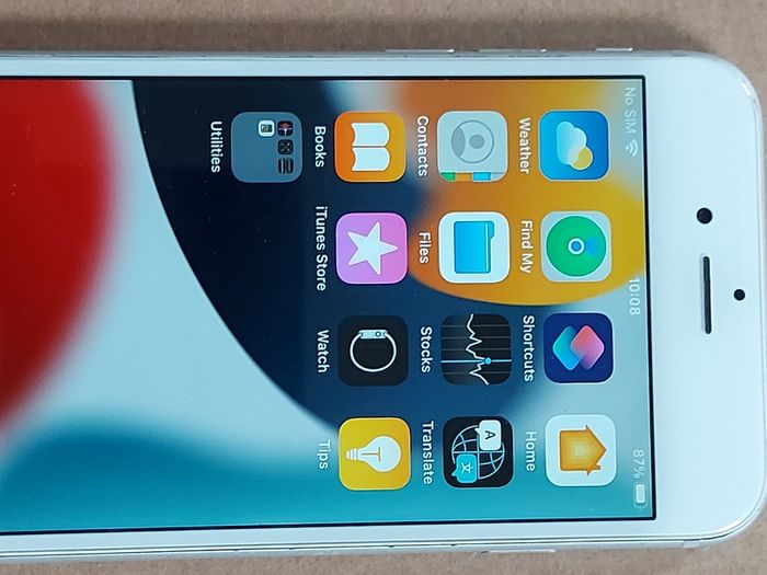 Apple Iphone 6s, White, 32GB, Battery Life 83 percent, Excellent condition