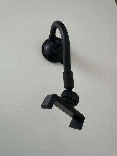Universal mobile phone window mount