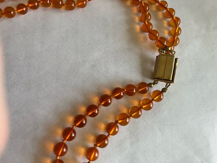 amber necklace
