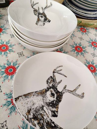 4 x Bowls, 4 x Plates