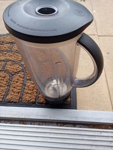 Blender jug Bush