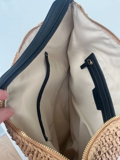 Gorgeous vegan summer bag
