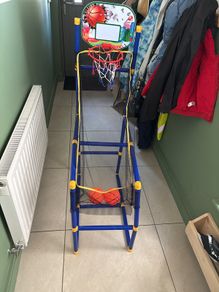Free indoor freestanding basketball hoop