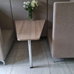executive 4 person seating booth