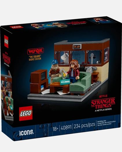 Lego Stranger Things 40891 WSQK Radio Station