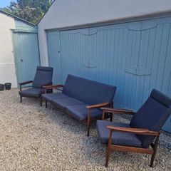 Guy Rodgers mid Century teak Manhattan lounge suite with reclining armchairs