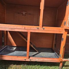 Rabbit hutch