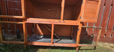 Rabbit hutch