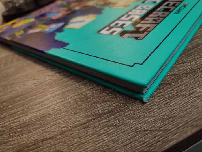 Minecraft Epic Bases: Builds To Spark Your Imagination ! Hardcover ! 2020 ! by Egmont !