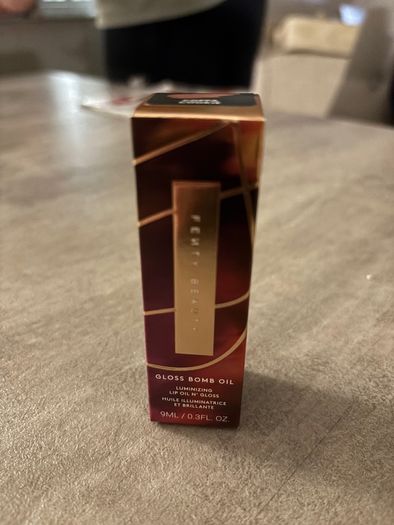 Fenty gloss bomb oil coppa cookie