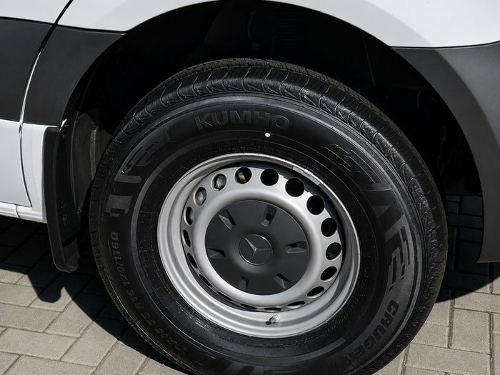 Mercedes Sprinter Cap (Plenty available)