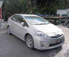 Breaking Toyota Prius 2012 hybrid