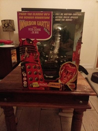 LIMITED EDITION SILVER CHROME MOVIE DALEK. From the classic 60s Daleks Invasion Earth , Full radio command .