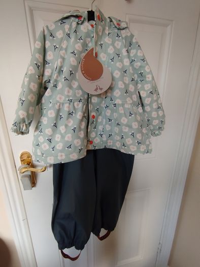 Goose and Gander Children's raingear