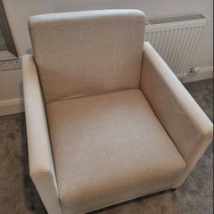 Arm chair