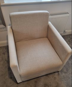 Arm chair