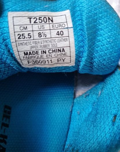 Asics gel kayano 18 sky blue/white Size 6.5 eu 40 in like new condition