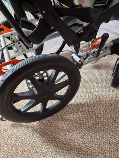 Icon 125 Adjustable Wheelchair