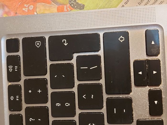 Apple MacBook Air Model A2179, 13.3 inch, Not Powering on, Being sold for parts or repair, very good cosmetic condition