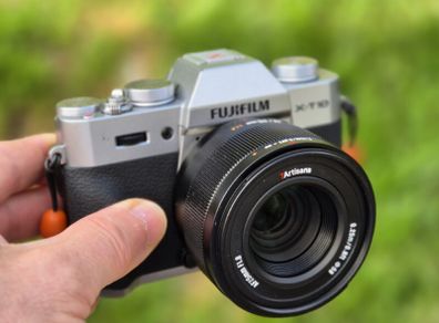 Fujifilm X-T10 Silver + 7Artisans AF 25mm F1.8 + Full Charging Kit