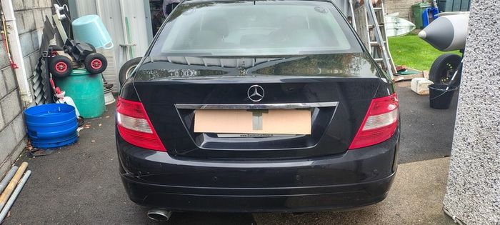 Mercedes C180 compressor breaking