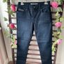jeans  bnwot Levi Demi curve range size w29 Us 8 Image 2