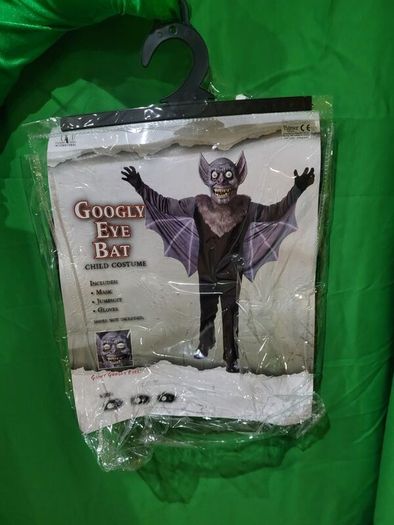 Used Googly Eye Bat Costume, Child Size Halloween Outfit aged 11 or 12