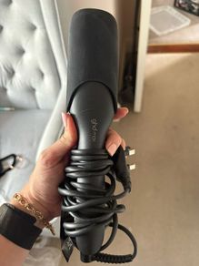 GHD Straightener