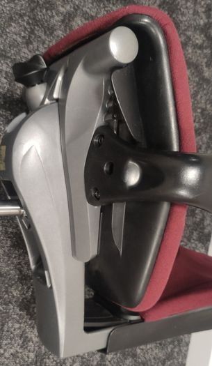 Premium ergonomic Swiss computer chair Giroflex 64-7078