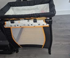 travel cot with baby changer
